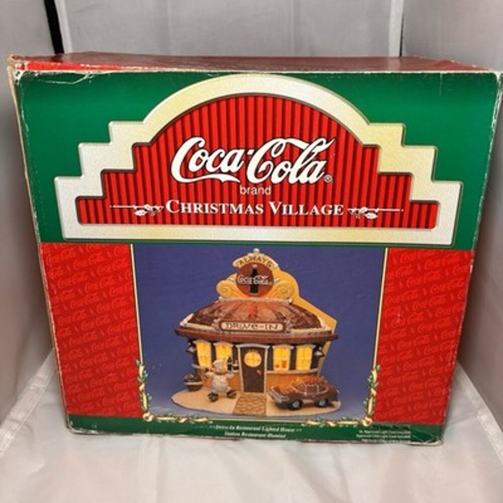 Coca Cola Christmas Village Drive-In Restaurant Lighted House New In Box AS IS